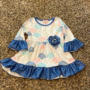 Pete and Lucy dress 0-6 month cute rainbow design comfy material
